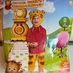 Daniel Tiger Halloween costume